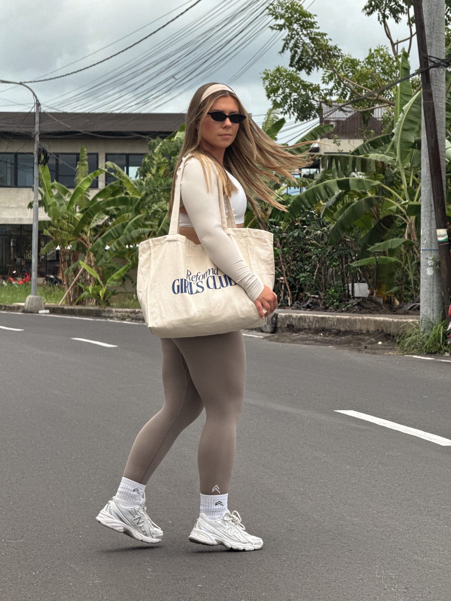 Reforma Girls Club Tote Bag